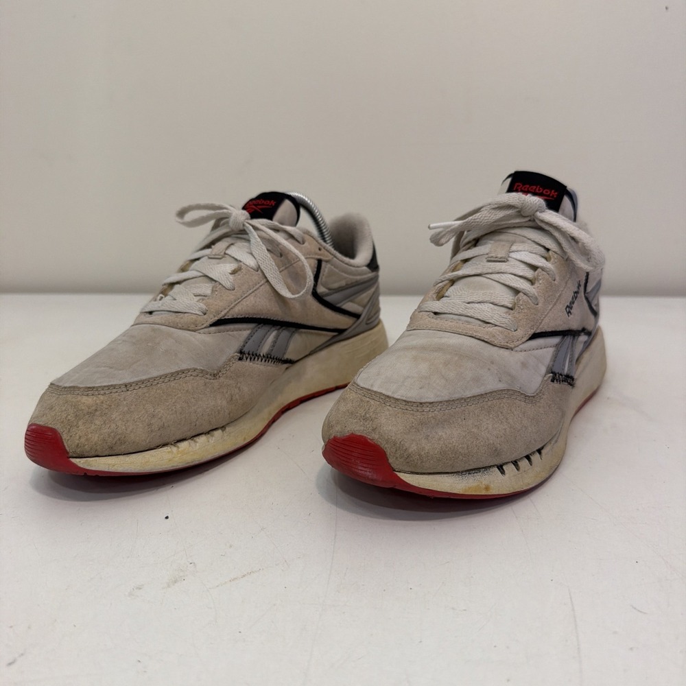 Size 6 - Reebok LX2200 White Red Shoes